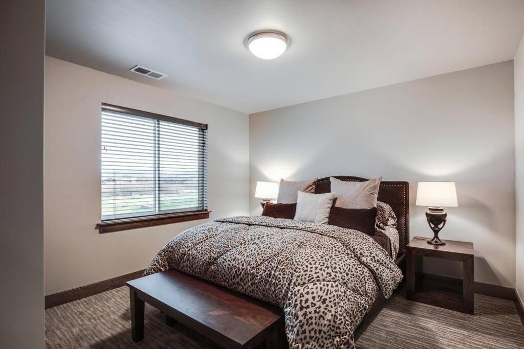 Luxury Townhome On The Park With Bridger Mtn Views Bozeman Exteriér fotografie
