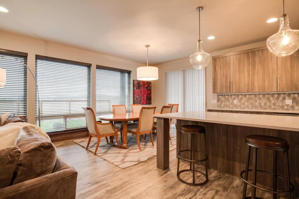 Luxury Townhome On The Park With Bridger Mtn Views Bozeman Exteriér fotografie