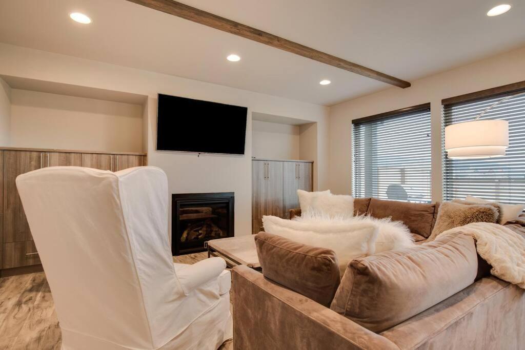 Luxury Townhome On The Park With Bridger Mtn Views Bozeman Exteriér fotografie